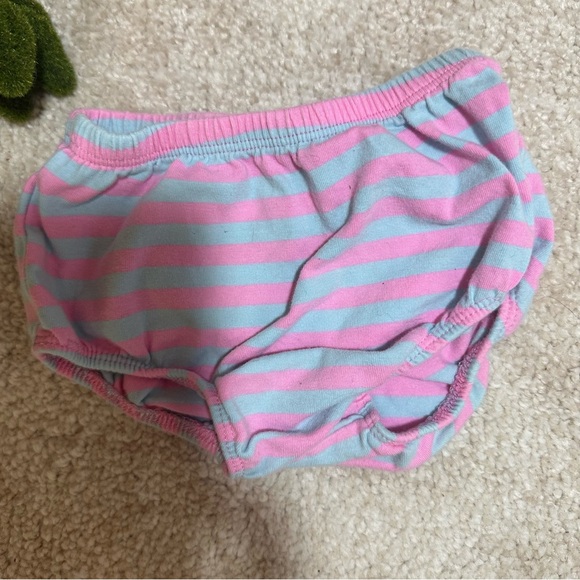 2/$10 Sale! Small Wonder Diaper Covers 3 Pairs Size 3 Months and 3-6 Months - Picture 9 of 12